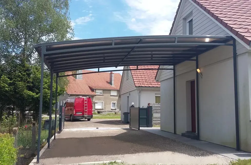 Un carport installé par Moyse 3D