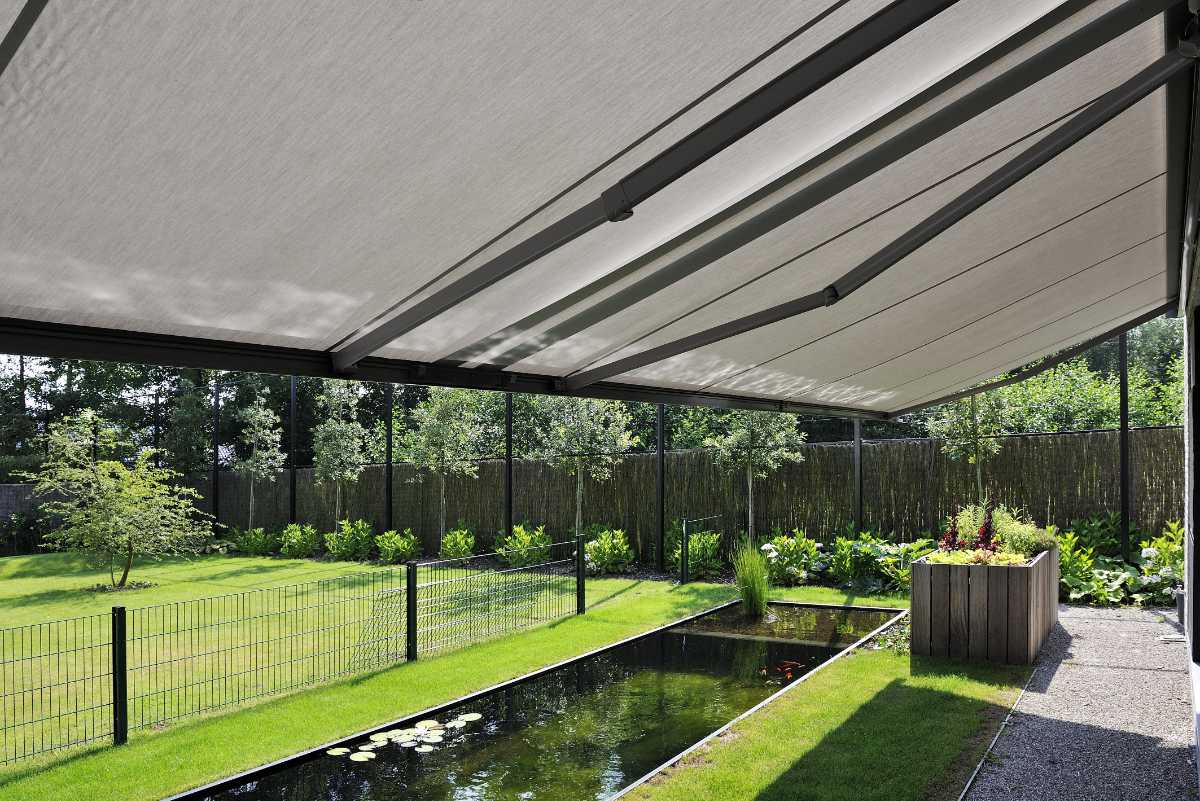 Un store banne installé par Moyse 3D