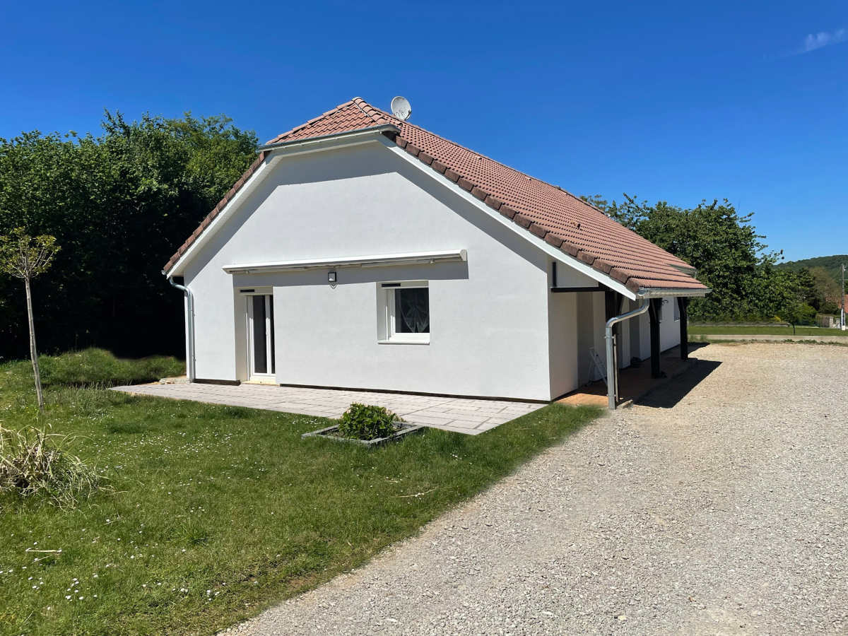 Une maison dont l'isolation thermique par l'extérieur et la façade ont été refaites par Moyse 3D